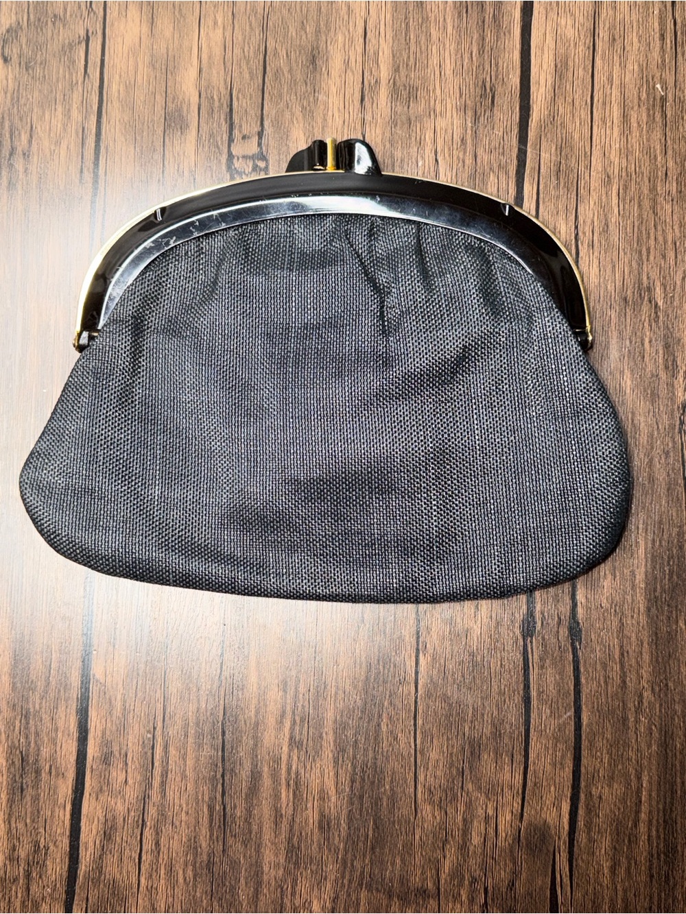 Vintage MCM black woven clutch handbag Lucite frame kiss clasp retro